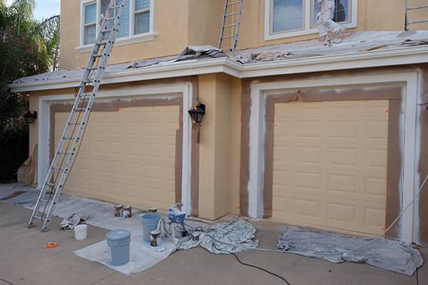 Residential Garage Door Painting Residential Garage Door Painting